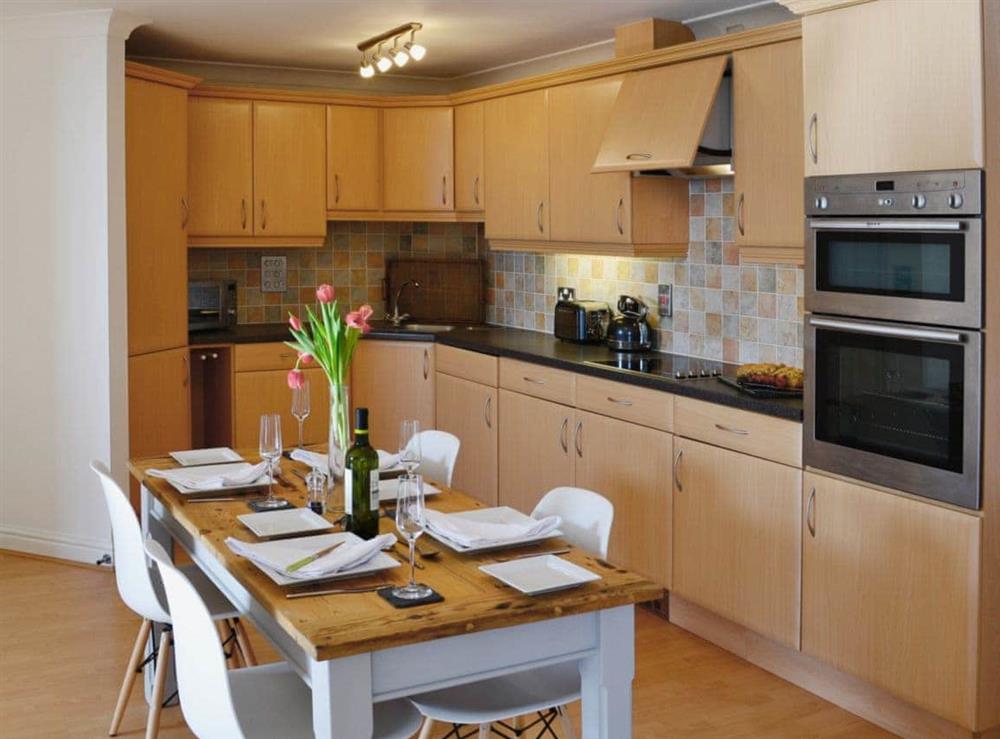 Kitchen/diner (photo 2) at Linhay Apartment in St Austell, Cornwall