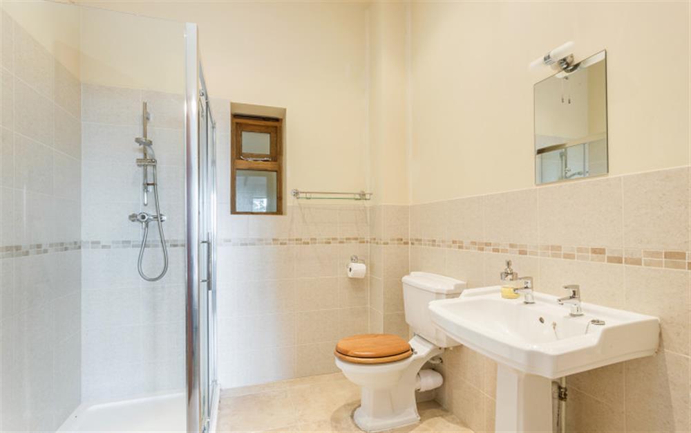 En-suite shower room for bedroom 1 at Linhay in Ottery St Mary