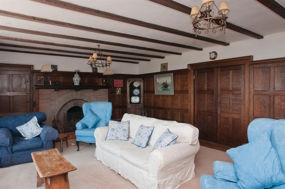 Living room at Links Cottage in Thurlestone, Kingsbridge