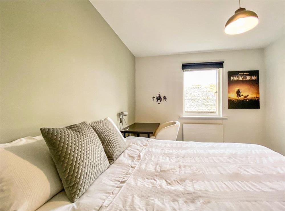 Double bedroom (photo 3) at Linnet Cottage in South Cerney, Gloucestershire