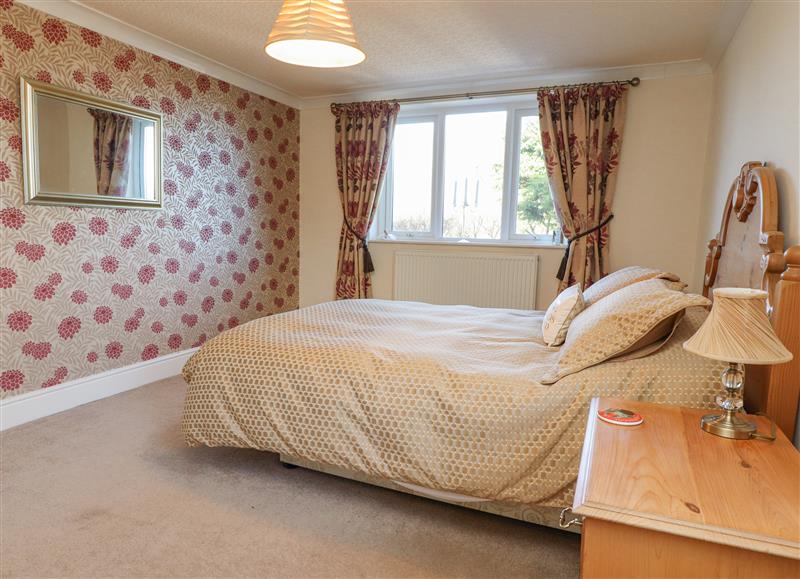One of the 4 bedrooms (photo 2) at Linwood, Cleveleys