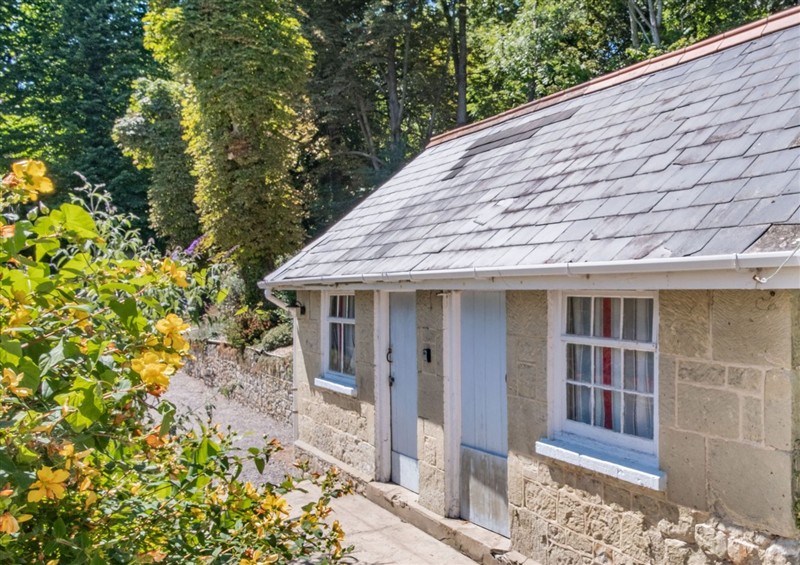 This is the setting of Lisle Combe Cottage