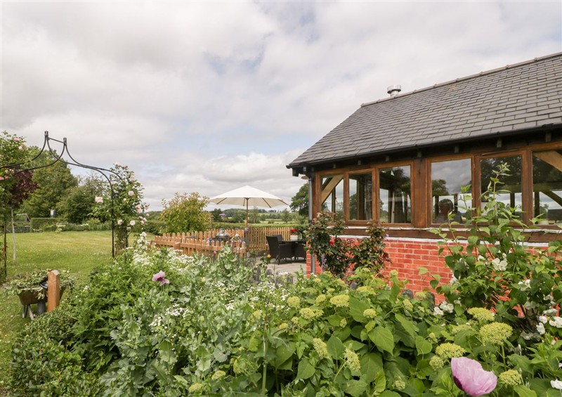 Outside (photo 3) at Little Acorn Cottage, Munsley near Ledbury