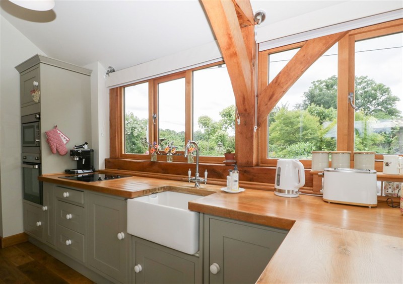 The kitchen at Little Acorn Cottage, Munsley near Ledbury