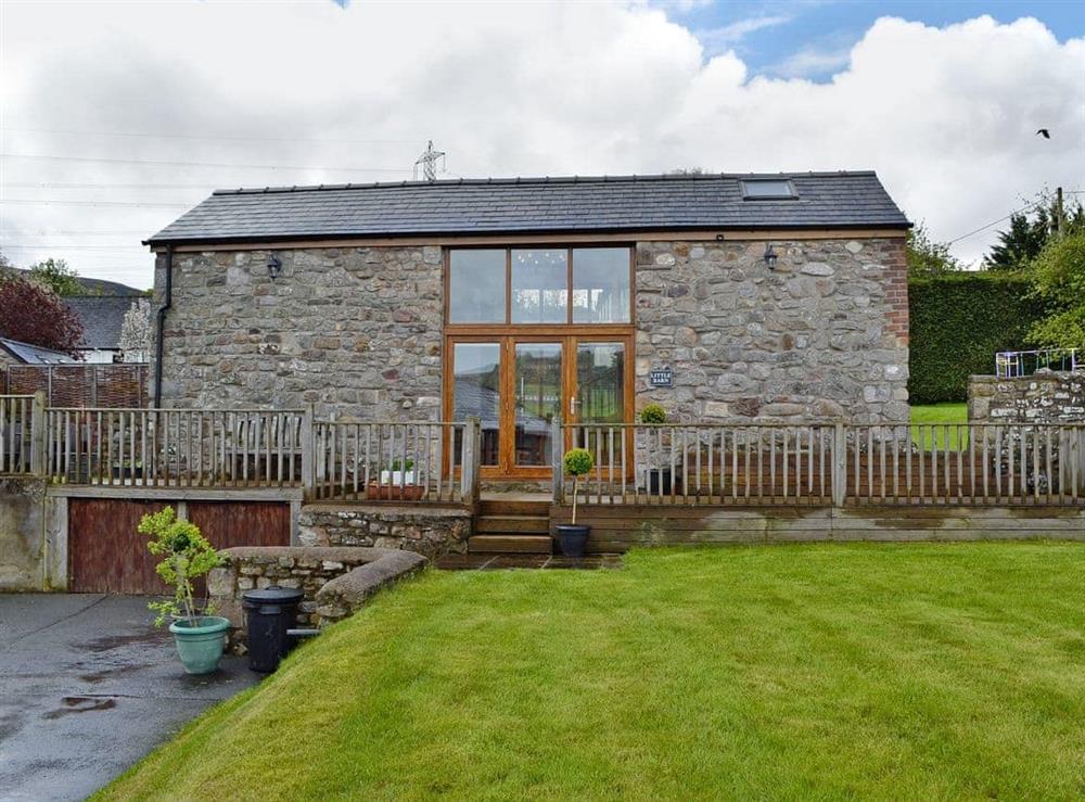Lovely detached barn conversion at Little Barn in Govilon, near Abergavenny, Monmouthshire, Gwent