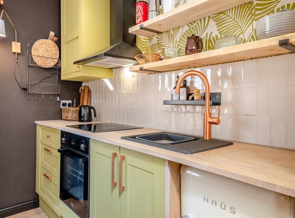 Kitchen (photo 2) at Little Barn in Great Cheverell, Wiltshire