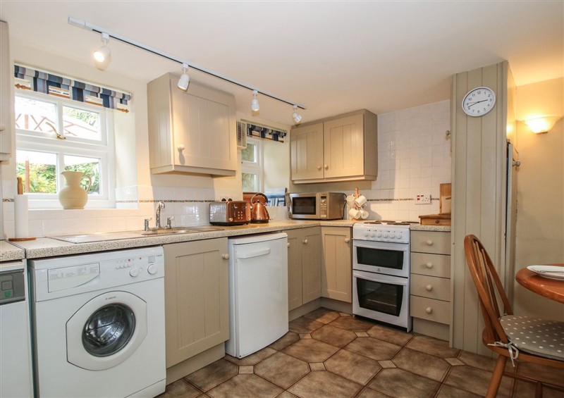 The kitchen (photo 2) at Little Barn, Trefonen