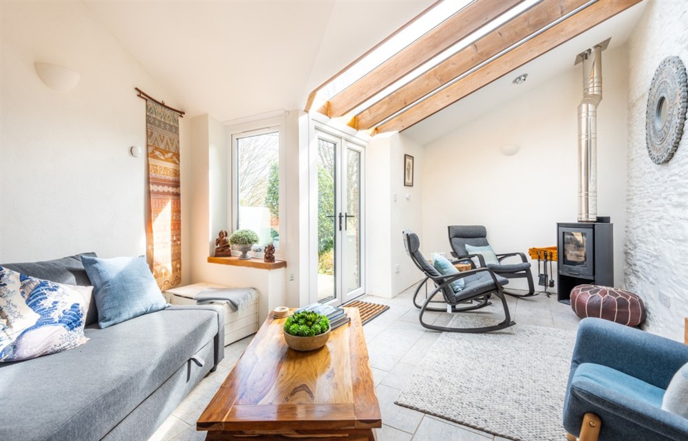Relax in the living area at Little Cumery in Aveton Gifford