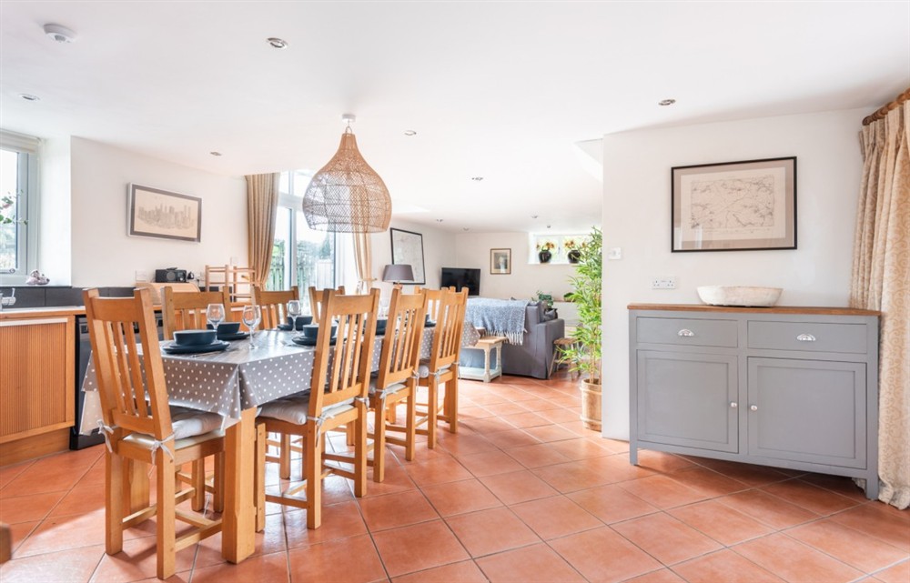 This is the kitchen (photo 2) at Little Cumery in Aveton Gifford