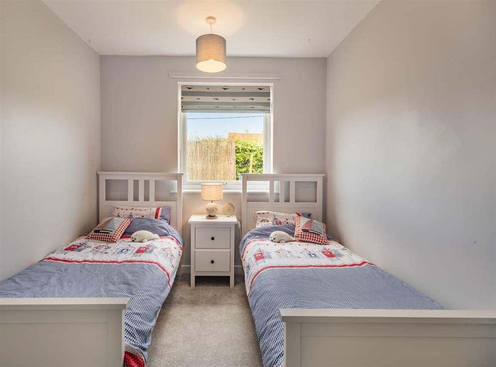 Twin bedroom (photo 2) at Little Dab in Brancaster Staithe, near King’s Lynn, Norfolk