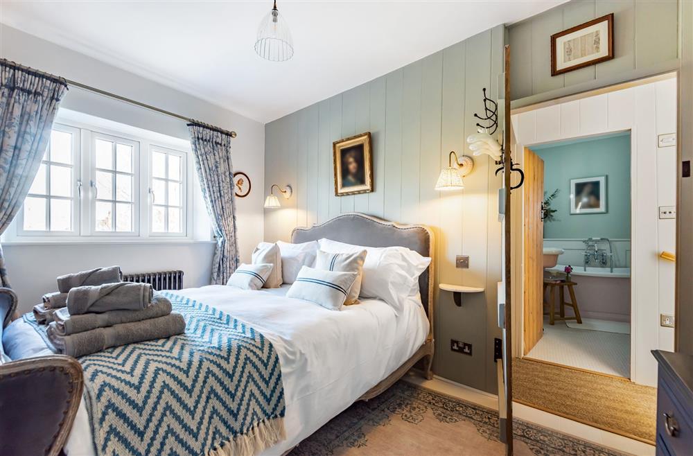 Little Dorset Cottage, Dorset: Situated across the landing is the family bathroom at Little Dorset Cottage, Blandford
