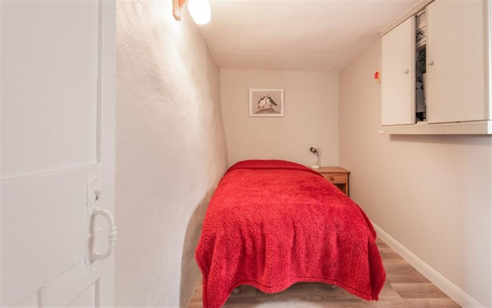 The downstairs single bedroom at Little Downgate in East Portlemouth
