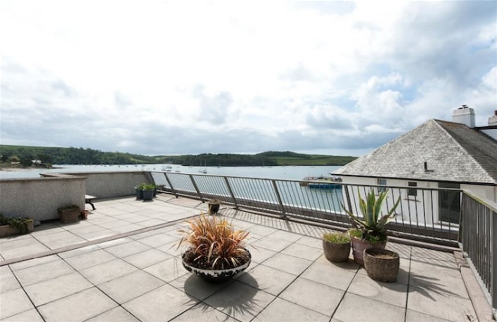 Balcony at Little Egret in St Mawes, Cornwall
