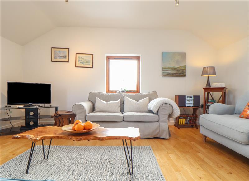 The living room at Little Fernleigh, Coverack