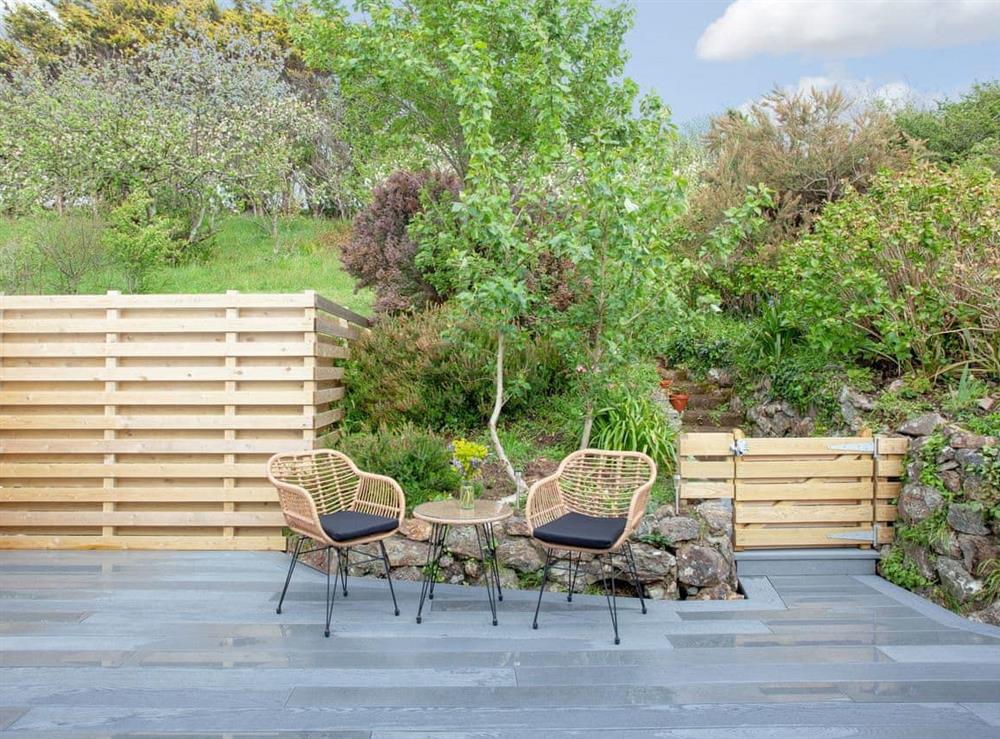 Furnished patio area at Little Foxes in Perranporth, Cornwall