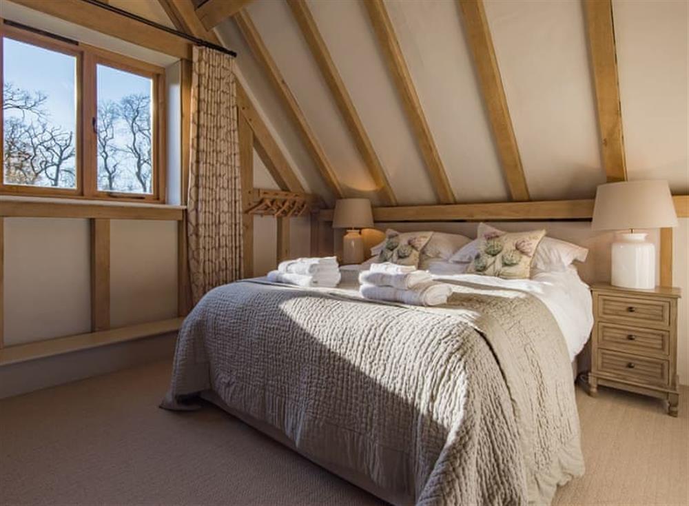 Double bedroom (photo 3) at Little Foxmoor Barn in Leith Hill, England