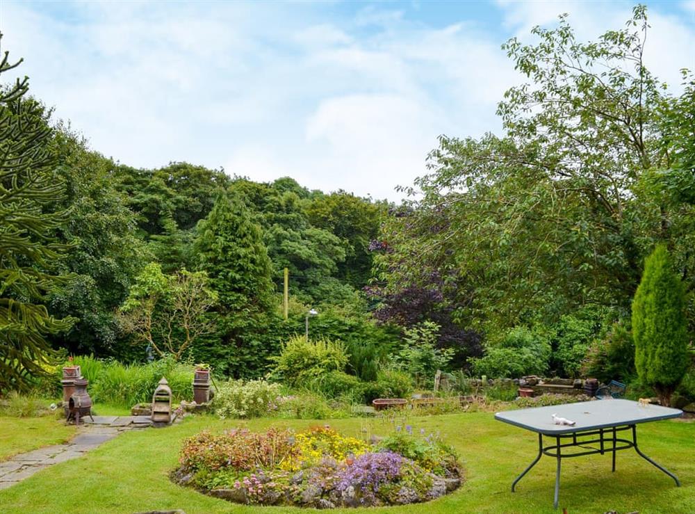 Attractive garden and grounds at Little Grans Cottage in Ickornshaw, near Cowling, North Yorkshire