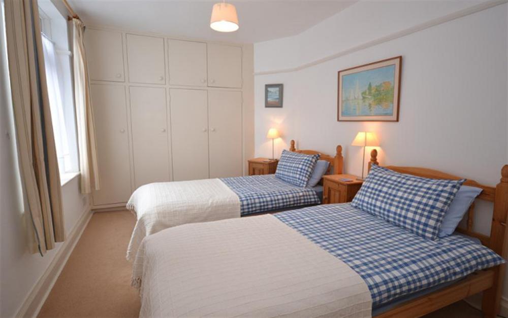The twin bedroom. at Little Haven in East Portlemouth