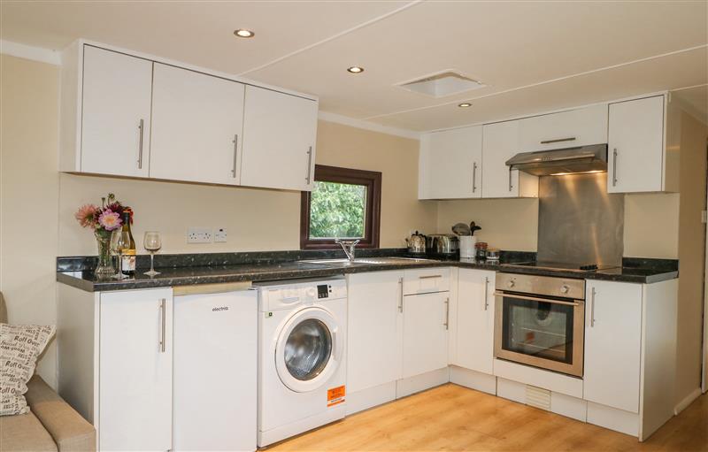 The kitchen (photo 2) at Little Holmans, Cooksbridge near Lewes