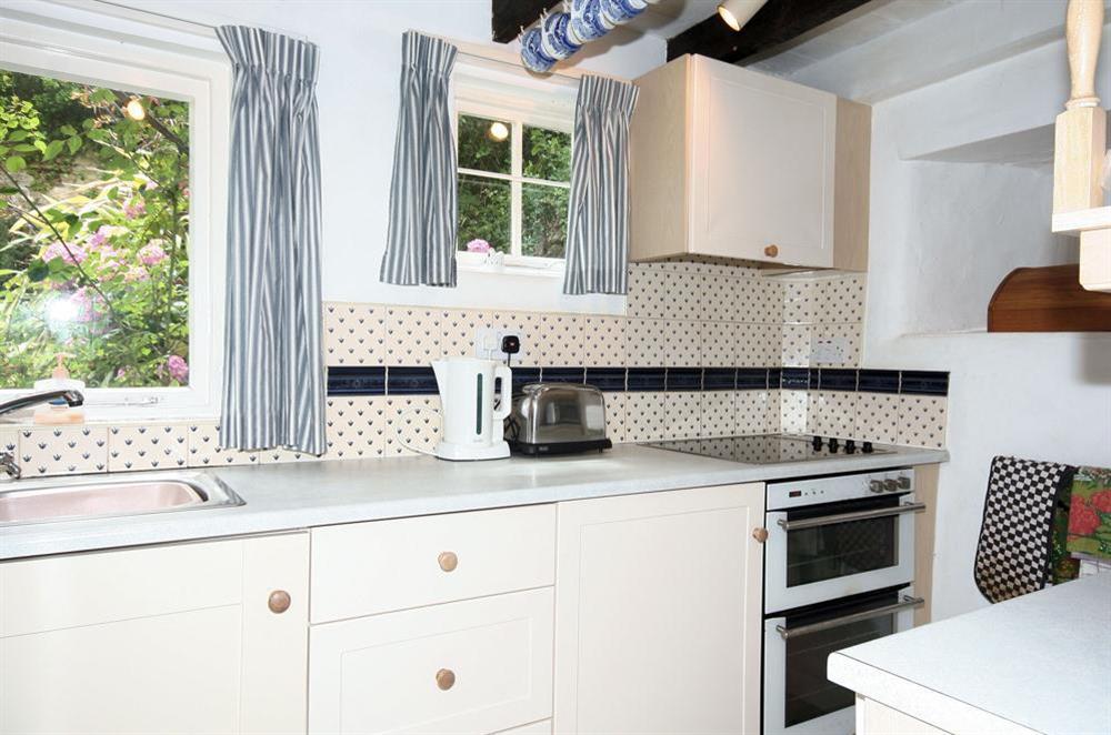 Kitchen at Little Horsecombe in Higher Batson, Salcombe