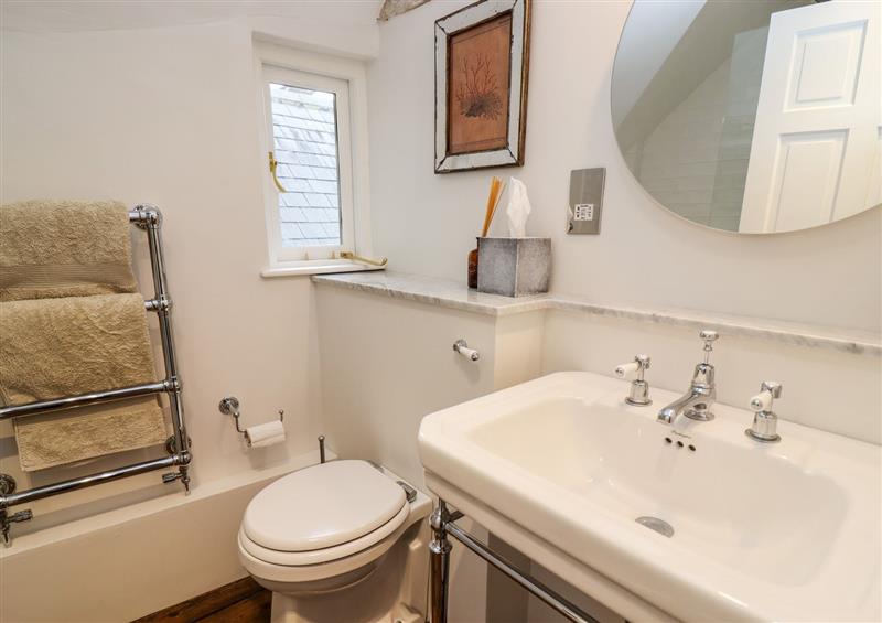 The bathroom at Little Lamb Cottage, Broad Campden near Chipping Campden