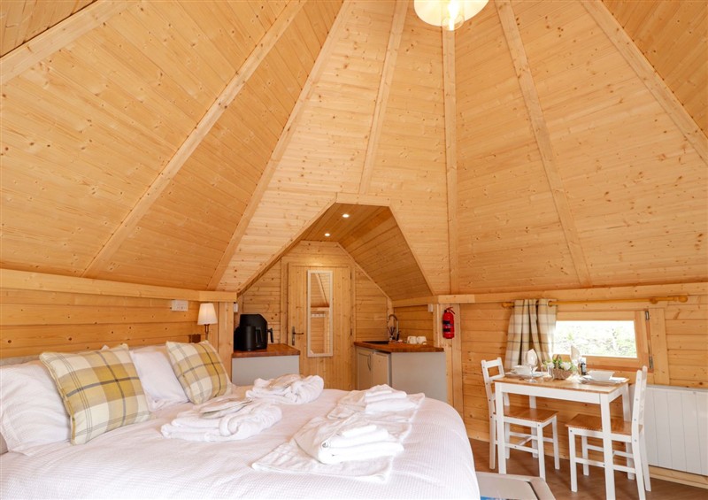 Outside Little Luxe Lodges 1 (photo 2) at Little Luxe Lodges 1, Balmacara near Kyle of Lochalsh