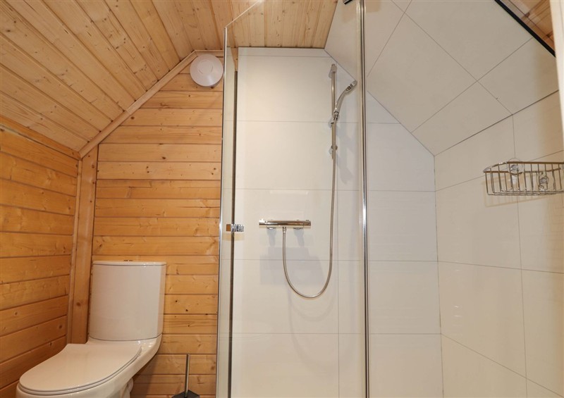 The bathroom at Little Luxe Lodges 2, Balmacara near Kyle of Lochalsh