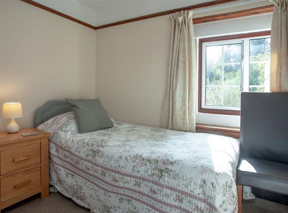 Single bedroom at Little Meadow in Hexworthy, near Yelverton, Devon