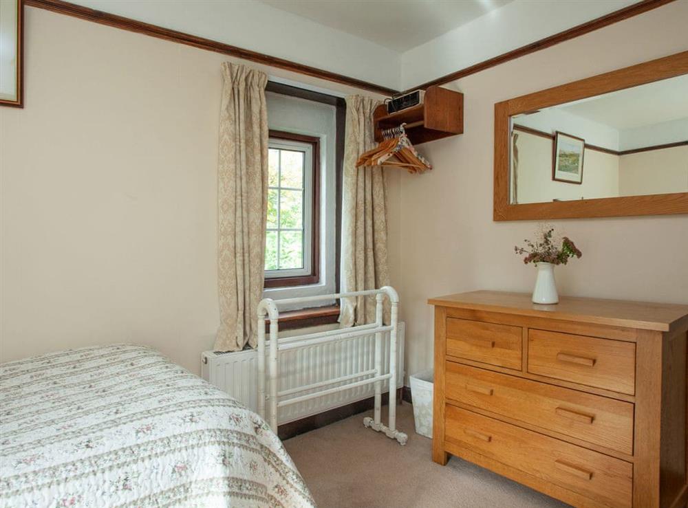 Twin bedroom (photo 2) at Little Meadow in Hexworthy, near Yelverton, Devon