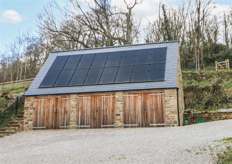 This is the setting of Little Mill at Little Mill, Ashover