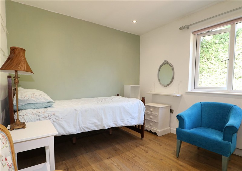 One of the 3 bedrooms at Little Nest, Medstead
