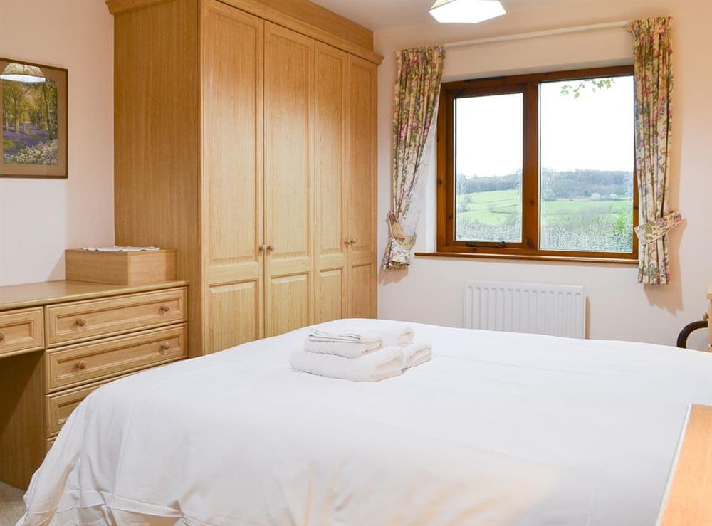 Double bedroom (photo 2) at Little Orchard in Crosthwaite, near Kendal, Cumbria