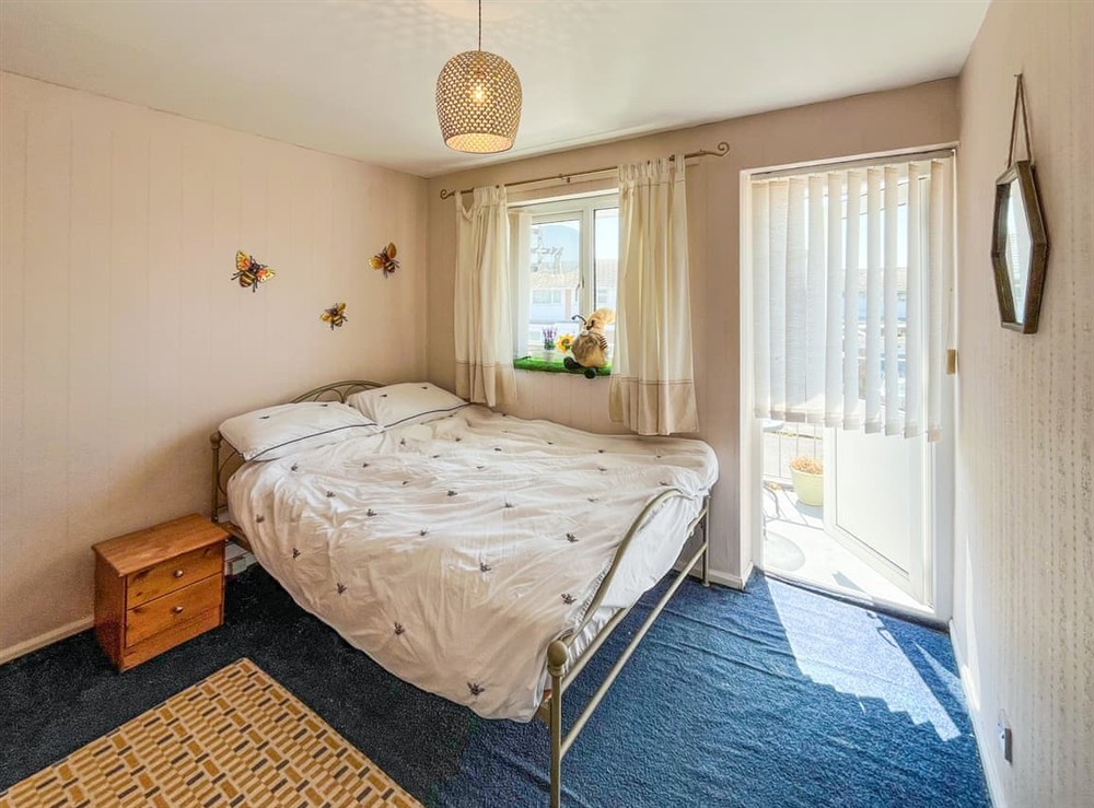 Double bedroom at Little Orme Cottage in Penhryn Bay, near Llandudno, Gwynedd