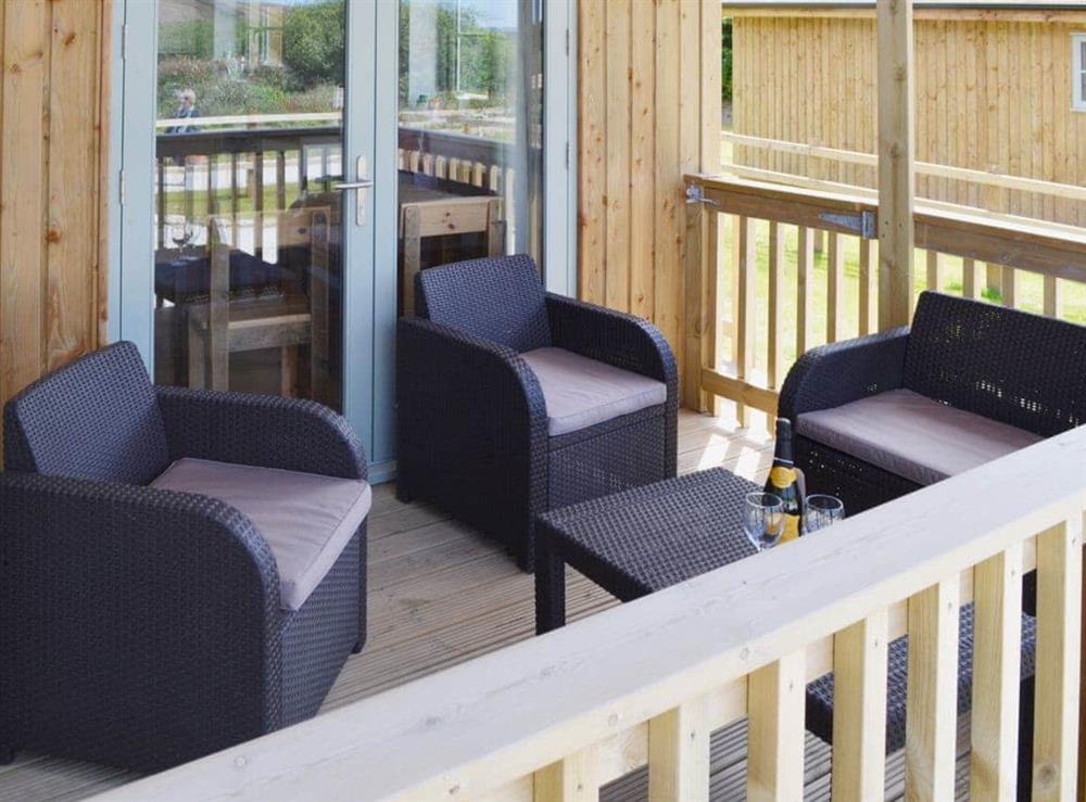 Sitting-out-area at Little Owl Lodge in St Columb, near Newquay, Cornwall