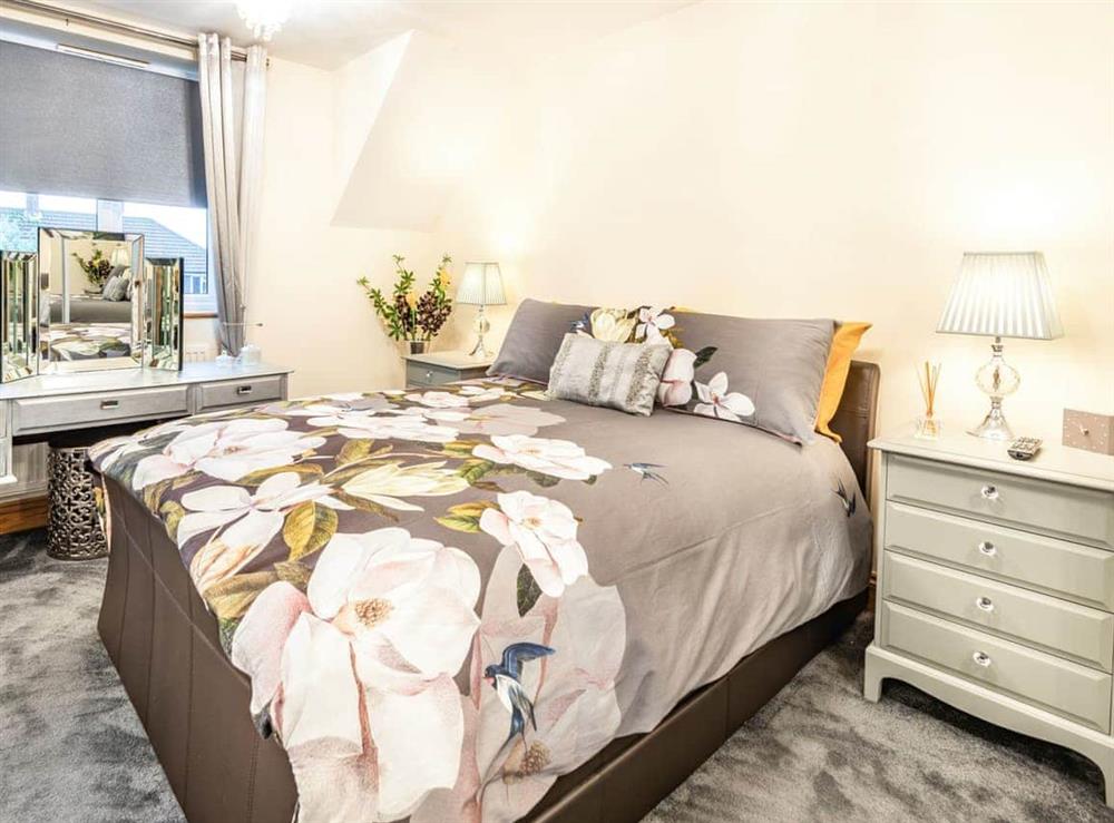 Double bedroom at Little Palm House in Reigate, Surrey