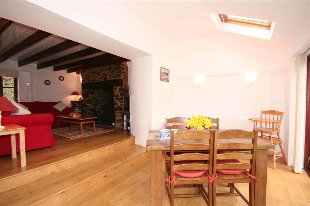 Two steps up from dining area to lounge at Little Perriotts in Kellaton, Nr Kingsbridge