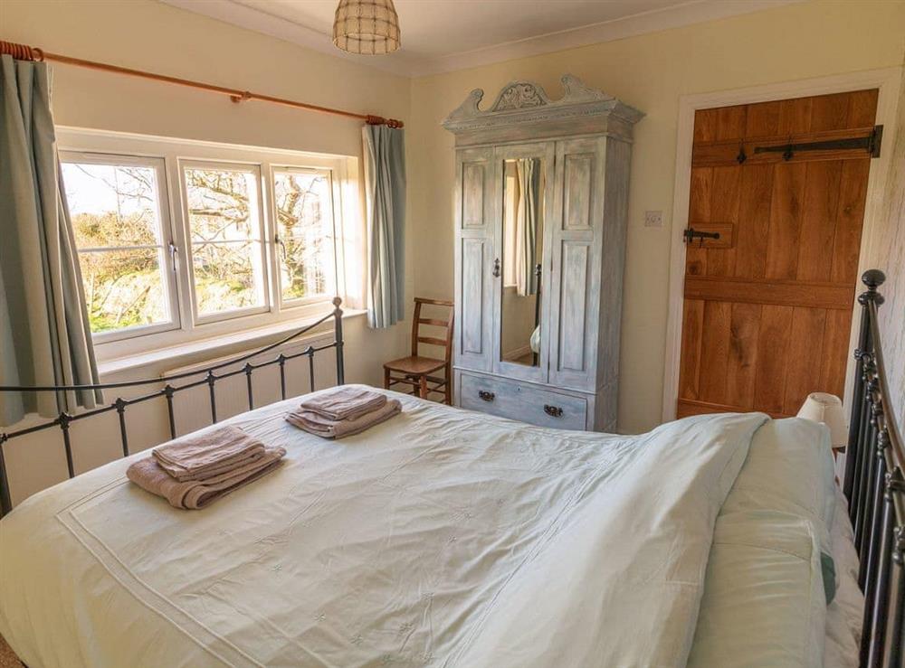 Double bedroom at Little Roost in Mathry, Dyfed