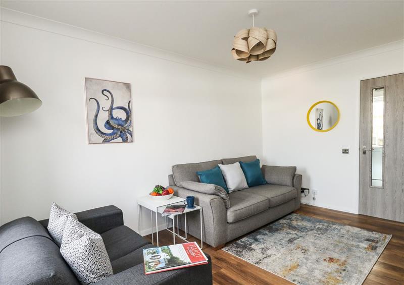 The living area at Little Tern, Brewers Quay Harbour