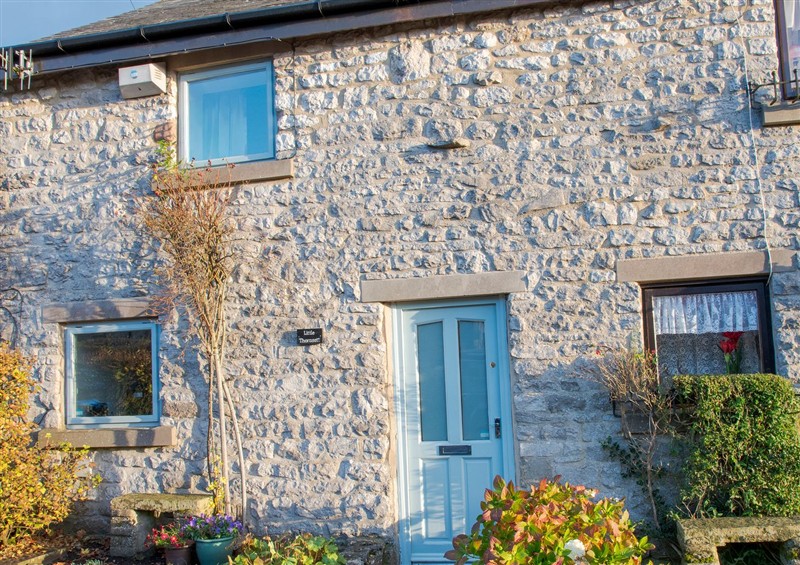 The setting of Little Thornsett at Little Thornsett, Chelmorton