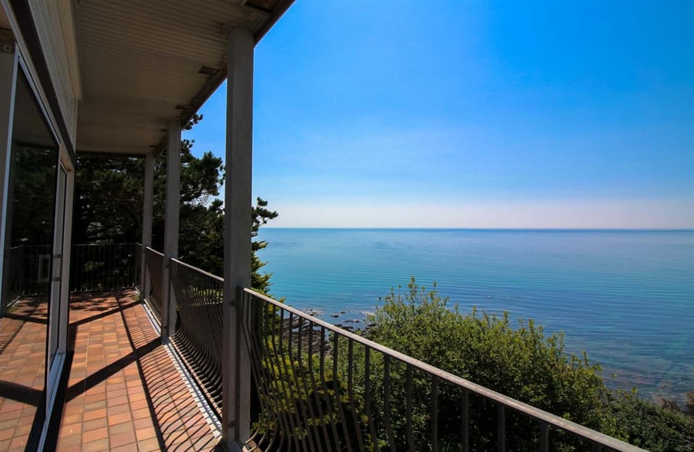 Balcony (photo 2) at Little Watch House in Seaton, Cornwall