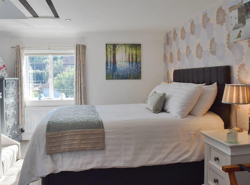 Double bedroom (photo 3) at Little Willows in Naphill, near Princes Risborough, Buckinghamshire