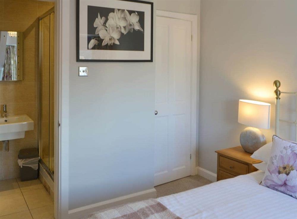 Double bedroom (photo 3) at Littlecroft in Alnmouth, Northumberland
