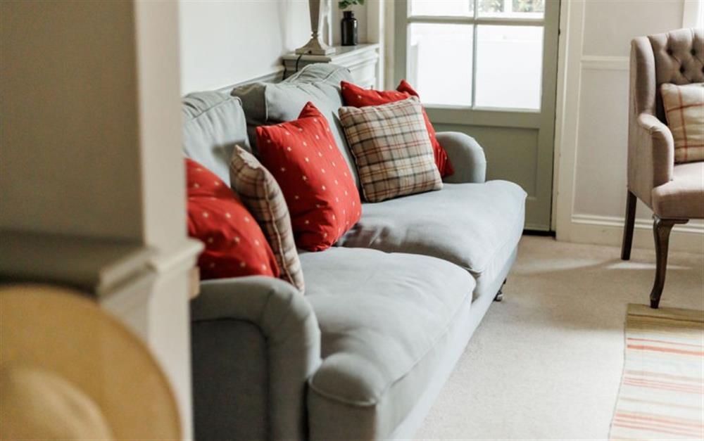 This is the living room (photo 2) at Littlemoor Cottage in Lymington
