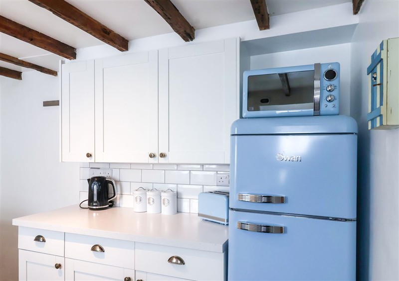 The kitchen (photo 2) at Lizzys Cottage, Brixham