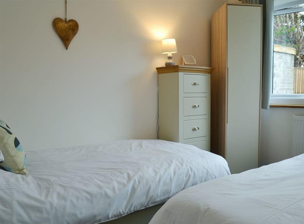 Charming twin bedroom (photo 2) at Lle Clyd in Harlech, near Porthmadog, Gwynedd