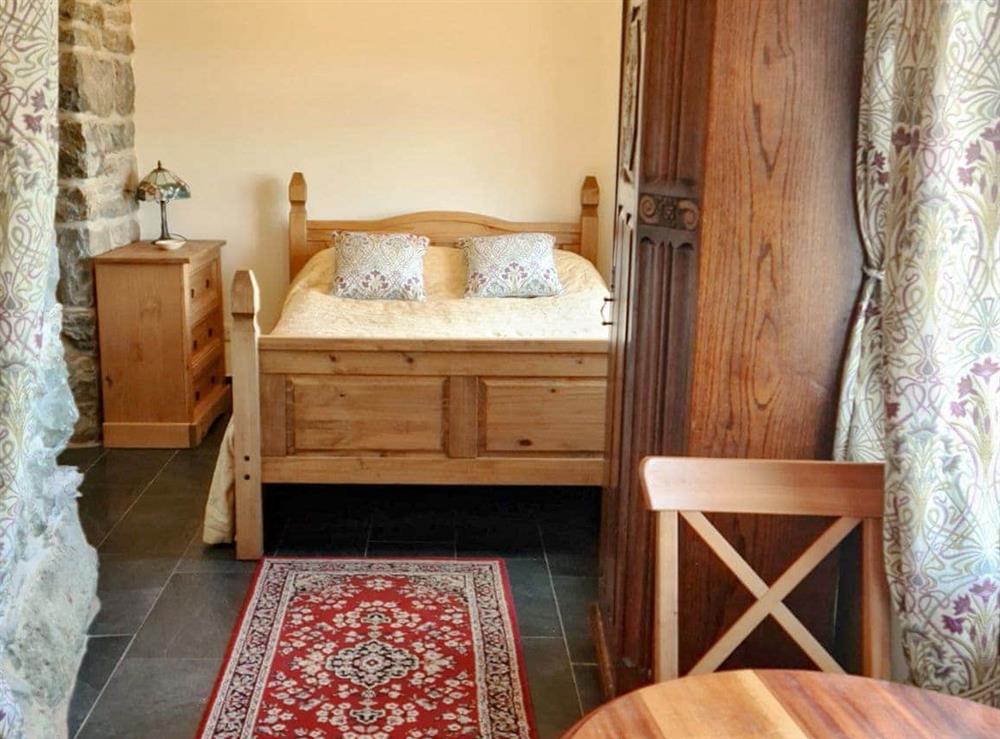 Double bedroom at Llech Y  Dwr- The Bothy in Pontllyfni, near Caernarfon, Gwynedd