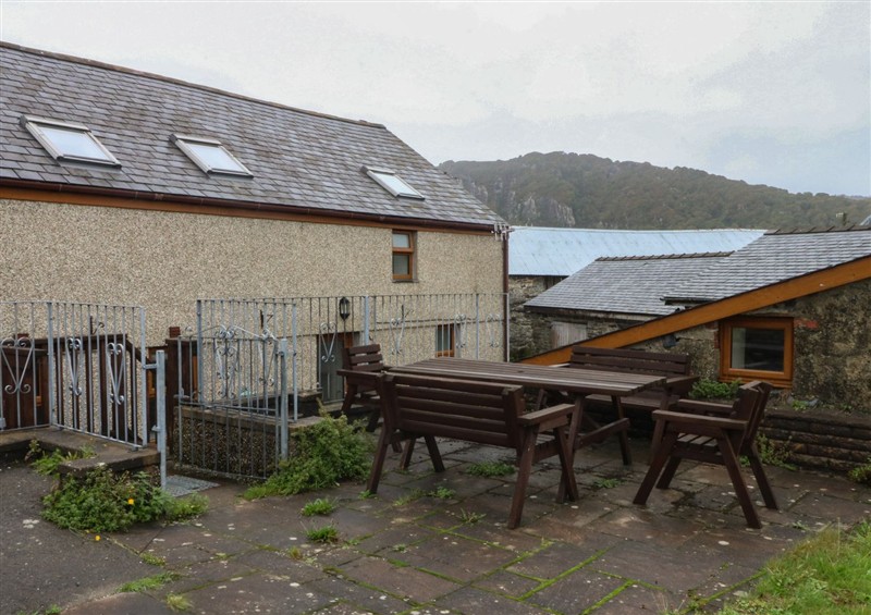 The setting of Llofft Yr Yd at Llofft Yr Yd, Porthmadog