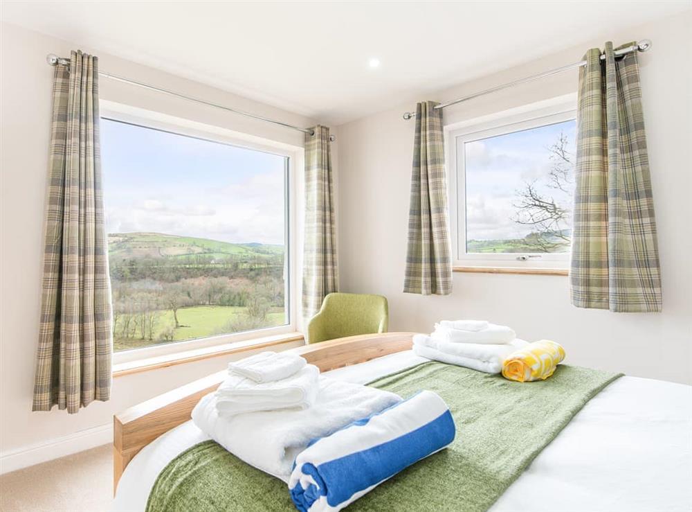 Double bedroom at Llwynblyfyn in Llansawel, near Llandeilo, Dyfed