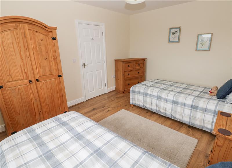 One of the 5 bedrooms at Llygad Yr Haul (Sun), Burry Port