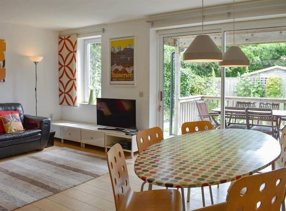 Light and airy living/ dining room at Lo-Tide in Elmer, Middleton-on-Sea, Sussex
